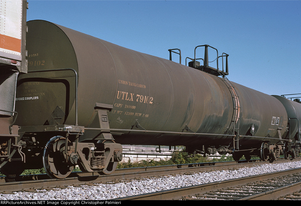 UTLX Tank Car 79102